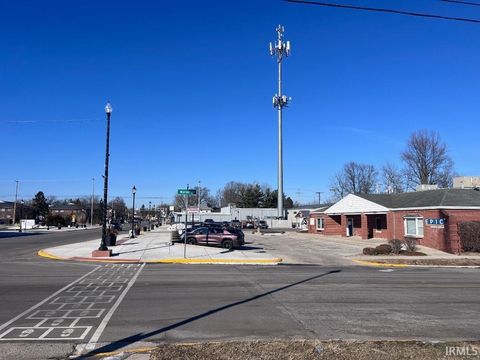 Tiny photo for 301 N Main Street, Monticello, IN 47960 (MLS # 202605033)