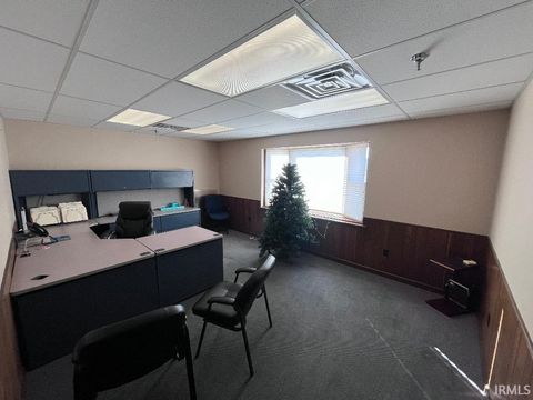 Tiny photo for 301 N Main Street, Monticello, IN 47960 (MLS # 202605033)