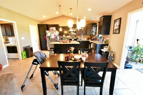 Tiny photo for 3426 Charlais Circle, Delphi, IN 46923 (MLS # 202543509)