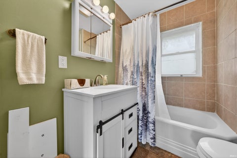 Tiny photo for 1033 S McCANN Street, Kokomo, IN 46902 (MLS # 202621771)