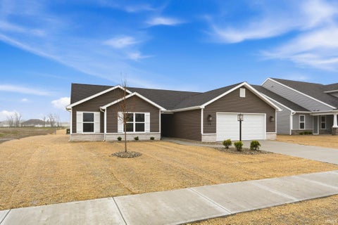 Tiny photo for 218 Saddle Ridge Drive, Garrett, IN 46738 (MLS # 202611394)