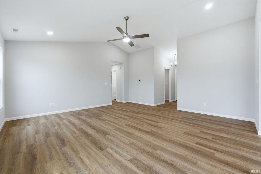 Photo of 218 Saddle Ridge Drive, Garrett, IN 46738 (MLS # 202611394)