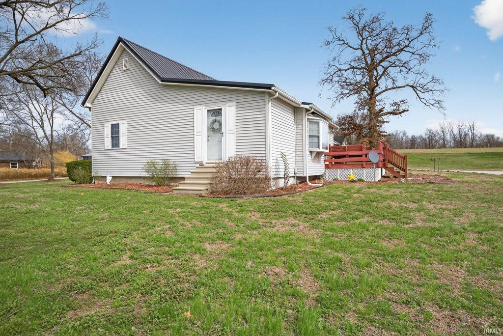 Photo of 902 N 200 W Road, Washington, IN 47501 (MLS # 202608513)