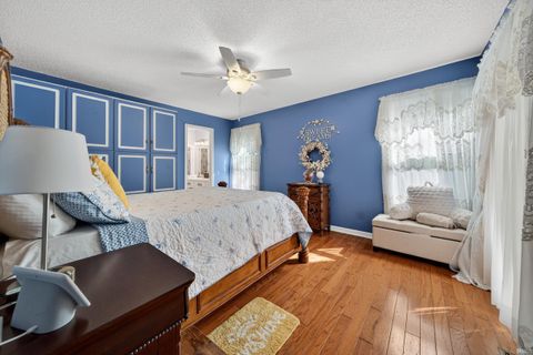 Tiny photo for 309 WINGER Way, Sweetser, IN 46987 (MLS # 202538253)