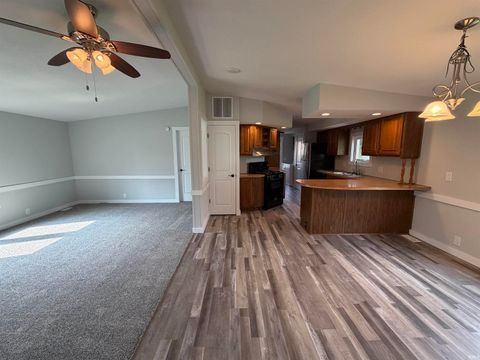 Tiny photo for 2305 S Wallick Road, Peru, IN 46970 (MLS # 202610994)