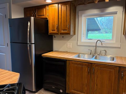 Tiny photo for 2305 S Wallick Road, Peru, IN 46970 (MLS # 202610994)