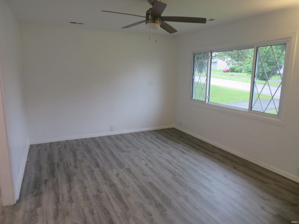 Photo of 627 Concord Boulevard, Evansville, IN 47710 (MLS # 202619187)