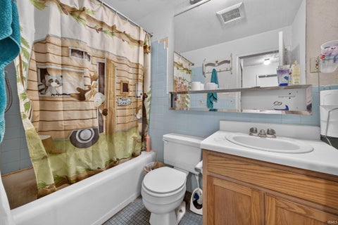 Tiny photo for 3419 Westover Street, Peru, IN 46970 (MLS # 202625052)