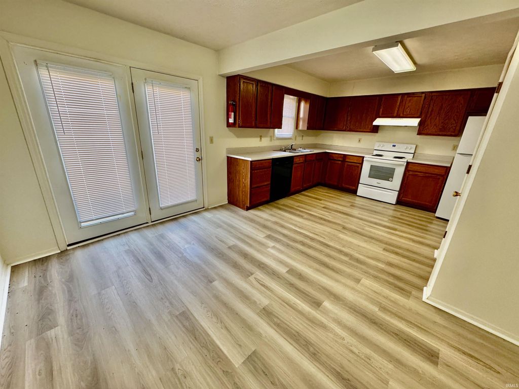 Photo of 414 W Northlane Drive, Bloomington, IN 47404 (MLS # 202613038)