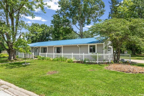 Tiny photo for 2000 Carlisle Drive, West Lafayette, IN 47906 (MLS # 202631817)