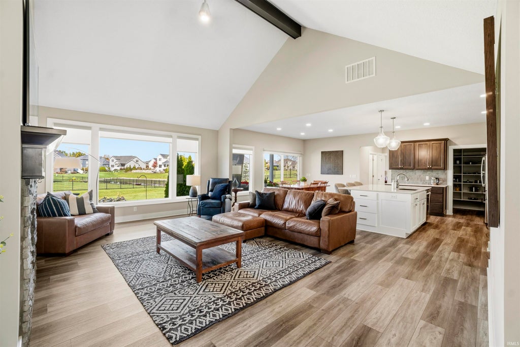 Photo of 14751 Whisper Rock Boulevard, Fort Wayne, IN 46845 (MLS # 202644091)