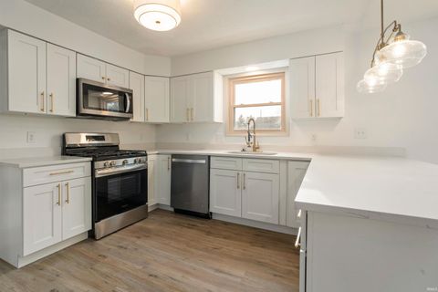 Tiny photo for 812 Woodmere Drive, Lafayette, IN 47905 (MLS # 202609961)