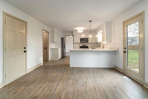 Tiny photo for 812 Woodmere Drive, Lafayette, IN 47905 (MLS # 202609961)