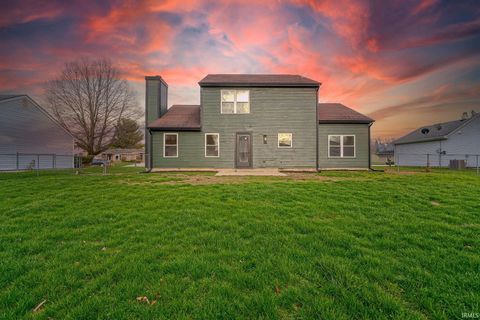 Tiny photo for 812 Woodmere Drive, Lafayette, IN 47905 (MLS # 202609961)