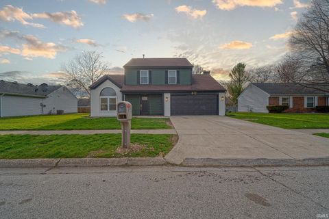 Tiny photo for 812 Woodmere Drive, Lafayette, IN 47905 (MLS # 202609961)