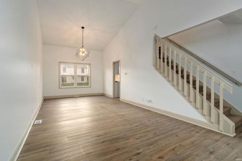 Tiny photo for 812 Woodmere Drive, Lafayette, IN 47905 (MLS # 202609961)