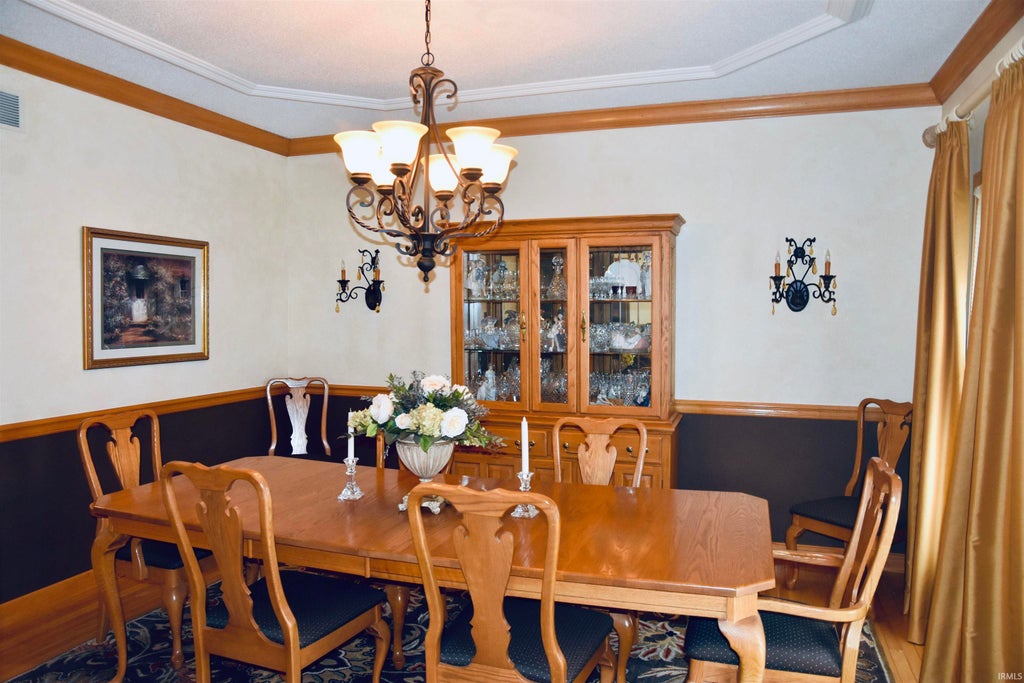 Photo of 1332 Cobblestone Road, Jasper, IN 47546 (MLS # 202613716)
