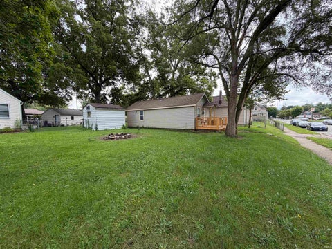 Tiny photo for 2423 N 19th Street, Lafayette, IN 47904 (MLS # 202631538)