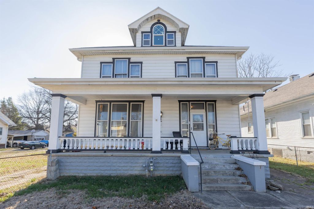 Photo of 847 Lincoln Avenue, Evansville, IN 47713 (MLS # 202549415)