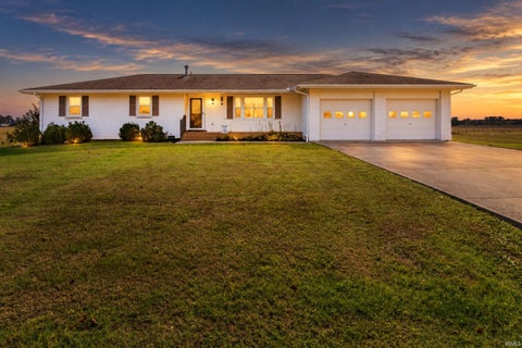 Tiny photo for 6109 Fitzgerald Road, Evansville, IN 47715 (MLS # 202643714)