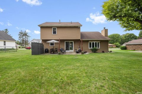 Tiny photo for 57110 Pine View Drive, South Bend, IN 46619 (MLS # 202621589)