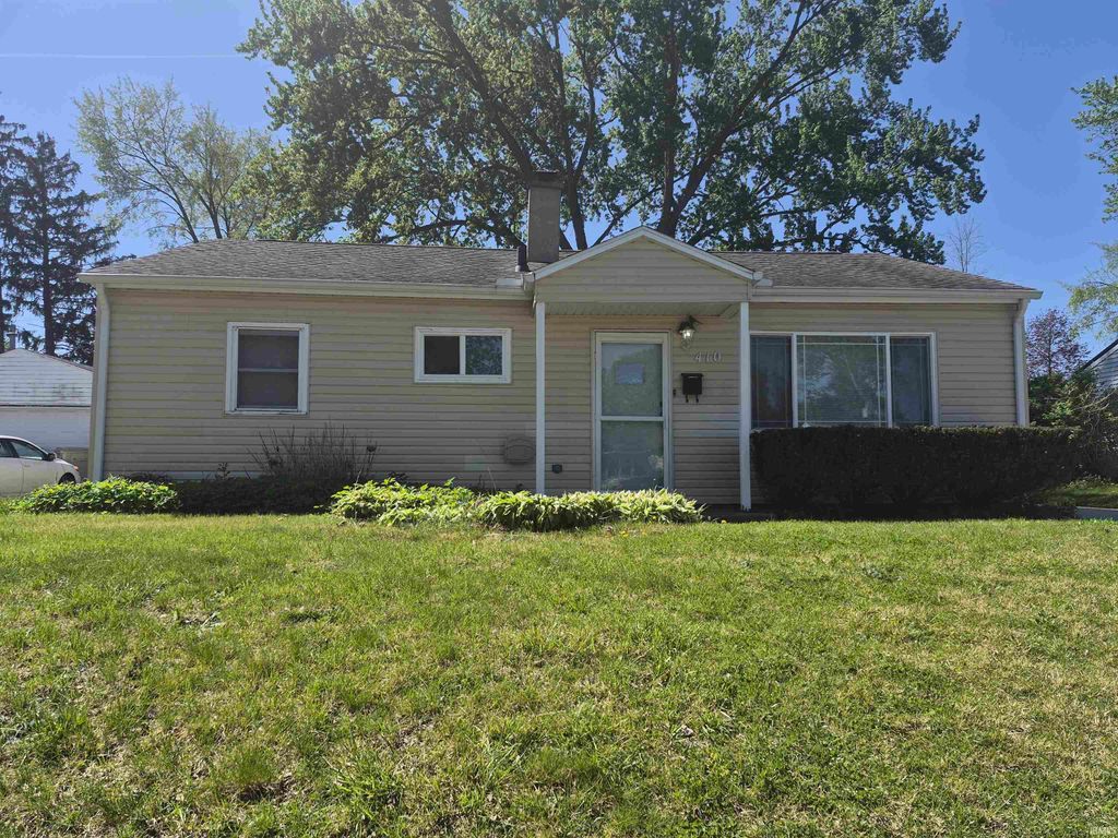 Photo of 410 Barbie Street, South Bend, IN 46614 (MLS # 202614760)