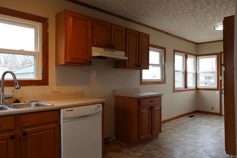 Tiny photo for 210 W Division Street, Oakland City, IN 47660 (MLS # 202605714)