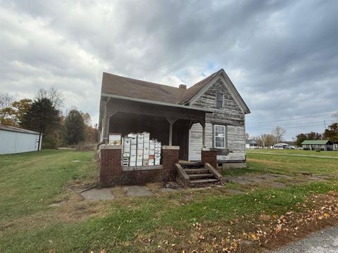 Tiny photo for 903 E Porter Street, Winslow, IN 47598 (MLS # 202545477)