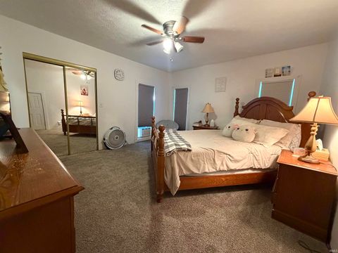 Tiny photo for 5 W SPRING Street, Peru, IN 46970 (MLS # 202628144)