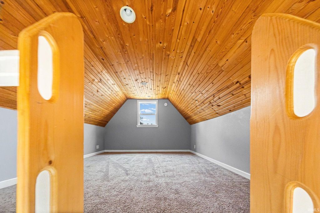 Photo of 11914 W Breezy Point Drive, Monticello, IN 47960 (MLS # 202607538)