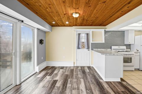 Tiny photo for 11914 W Breezy Point Drive, Monticello, IN 47960 (MLS # 202607538)