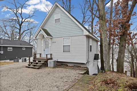 Tiny photo for 11914 W Breezy Point Drive, Monticello, IN 47960 (MLS # 202607538)