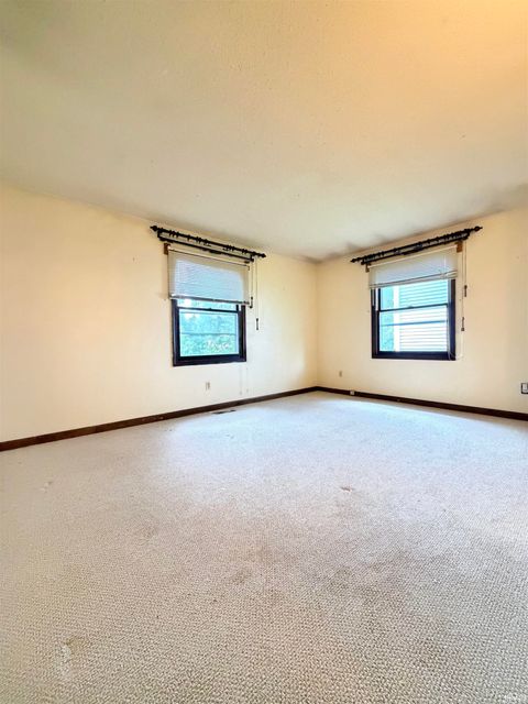 Tiny photo for 1521 Canterbury Court, Huntington, IN 46750 (MLS # 202624751)