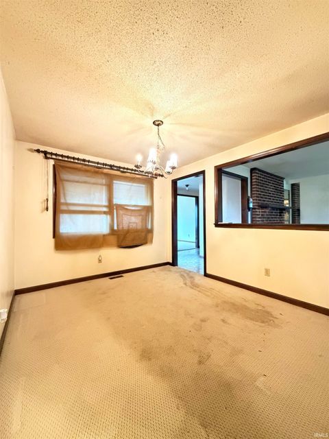Tiny photo for 1521 Canterbury Court, Huntington, IN 46750 (MLS # 202624751)