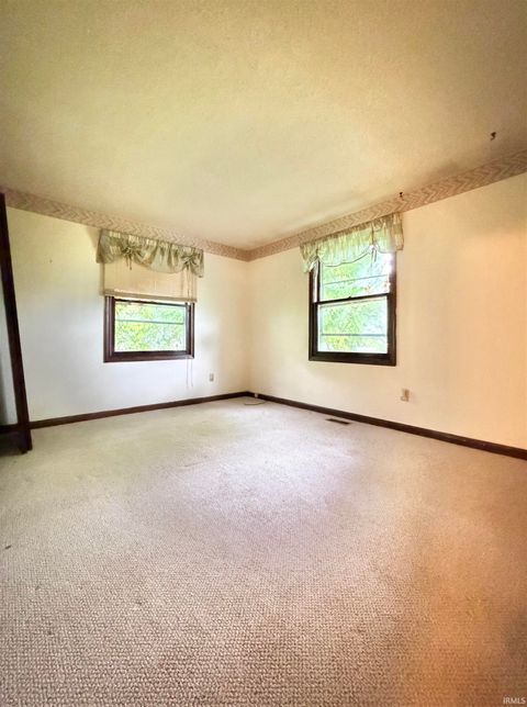 Tiny photo for 1521 Canterbury Court, Huntington, IN 46750 (MLS # 202624751)