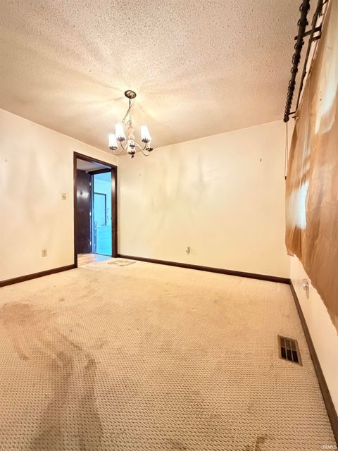 Tiny photo for 1521 Canterbury Court, Huntington, IN 46750 (MLS # 202624751)