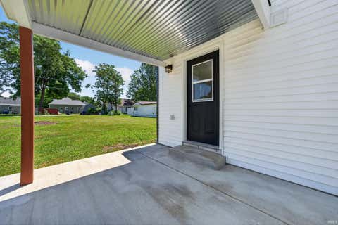 Tiny photo for 1506 N McCann Street, Kokomo, IN 46901 (MLS # 202628086)