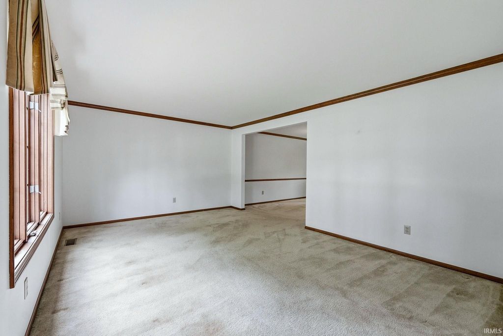Photo of 4224 Live Oak Boulevard, Fort Wayne, IN 46804 (MLS # 202615610)