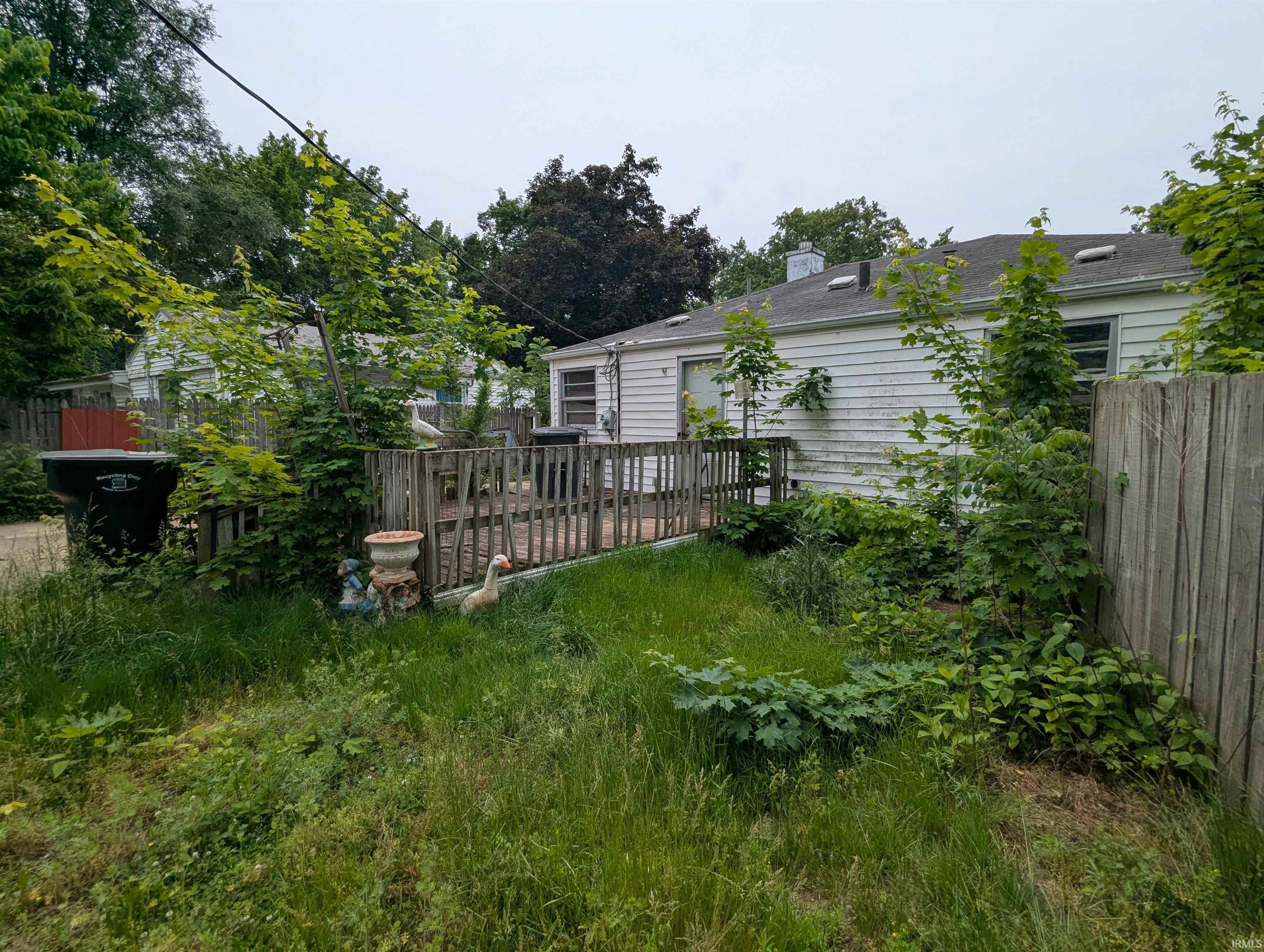 South Bend, Indiana 46616, United States, 2 Bedrooms Bedrooms, ,1 BathroomBathrooms,Residential,Active,147336