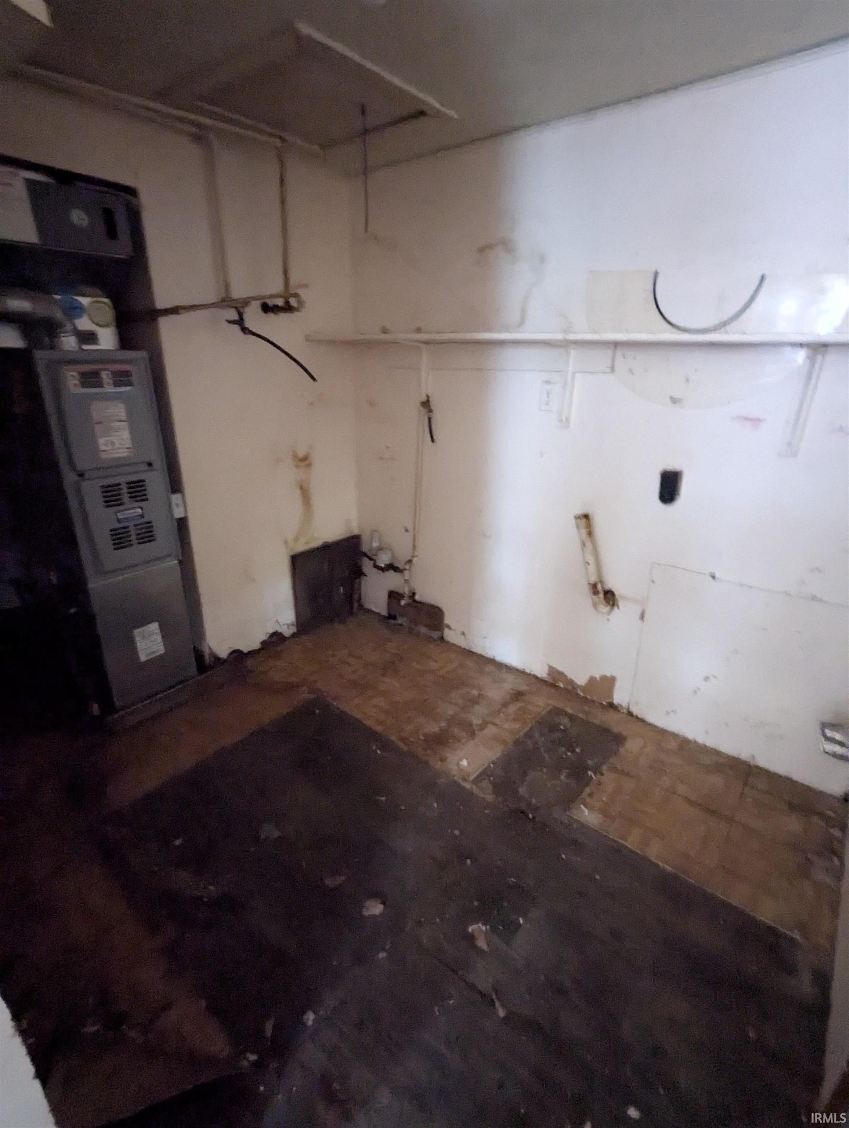 South Bend, Indiana 46616, United States, 2 Bedrooms Bedrooms, ,1 BathroomBathrooms,Residential,Active,147336