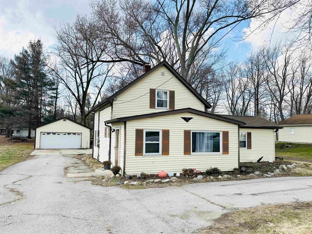 Photo of 65159 US 31 Highway, Lakeville, IN 46536 (MLS # 202607497)