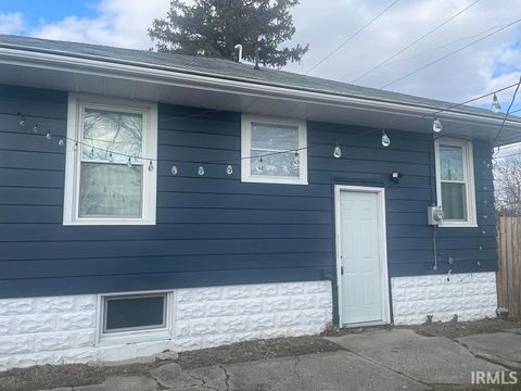 Tiny photo for 1145 E Walnut Street, Kokomo, IN 46901 (MLS # 202607996)