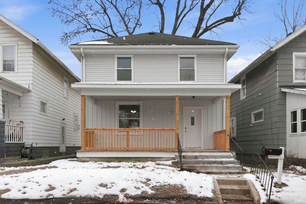 Photo of 1213 W Wildwood Avenue, Fort Wayne, IN 46807 (MLS # 202548825)