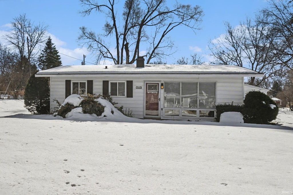 Photo of 15610 Hamilton Street, Granger, IN 46530 (MLS # 202604826)