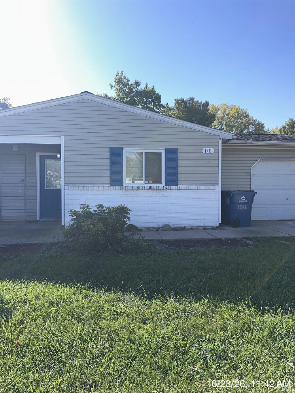 Photo of 1511 Forbes Avenue, Peru, IN 46970 (MLS # 202644151)