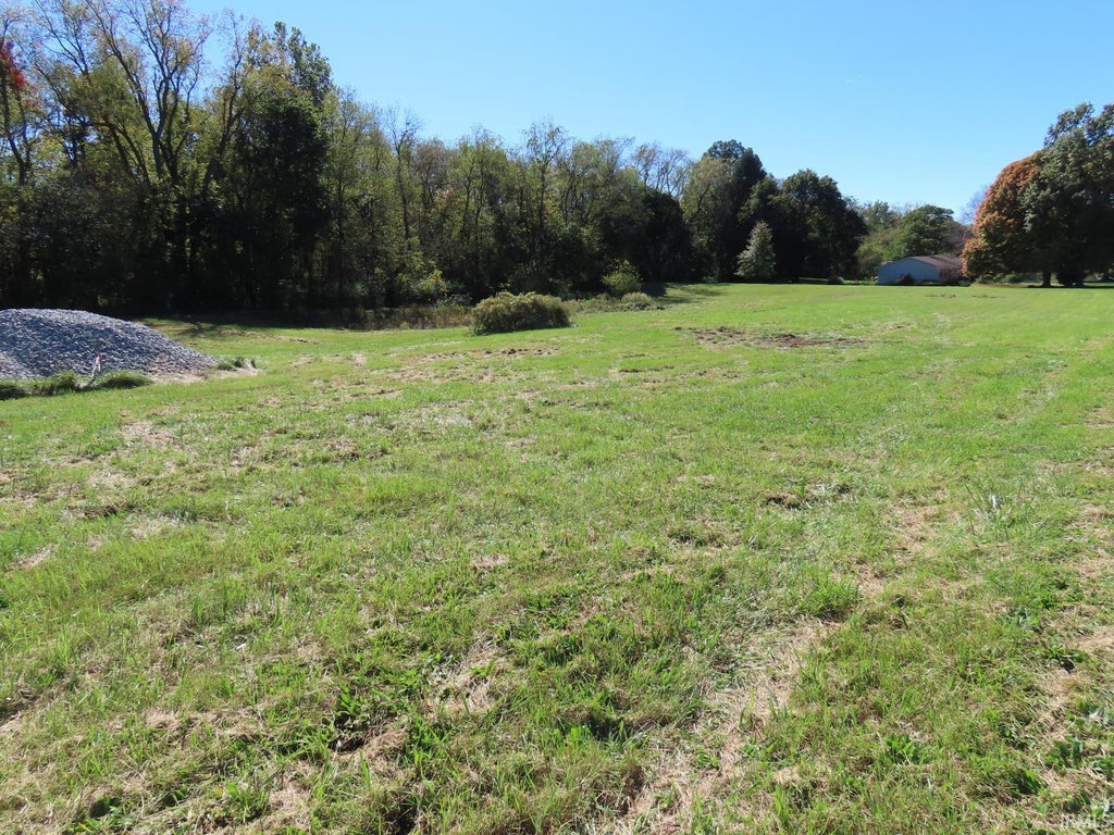 Photo of TBD W Chamberlin Drive, South Whitley, IN 46787 (MLS # 202643221)