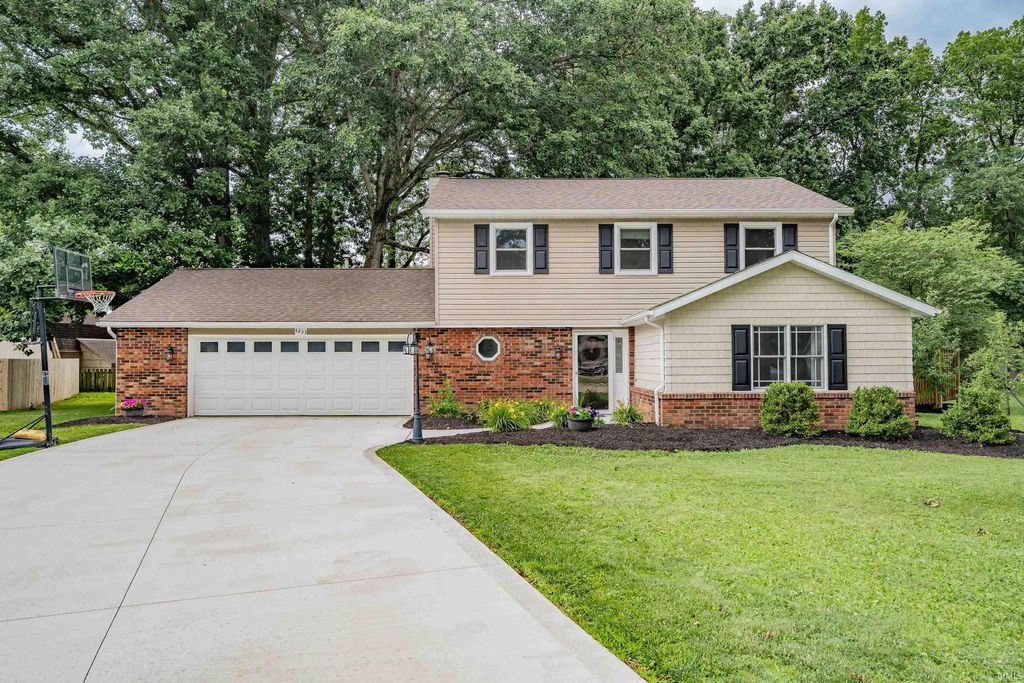 Photo of 4233 Havenwood Court, Woodburn, IN 46797 (MLS # 202625071)