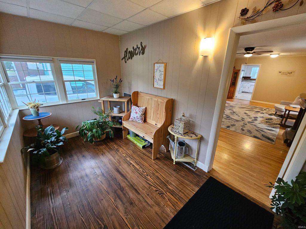Photo of 813 W 4th Street, Bicknell, IN 47512 (MLS # 202624845)