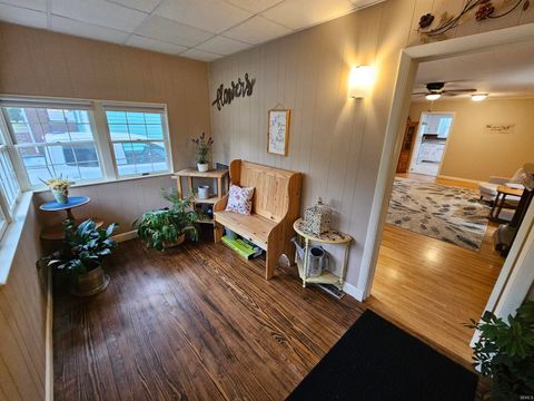 Tiny photo for 813 W 4th Street, Bicknell, IN 47512 (MLS # 202624845)