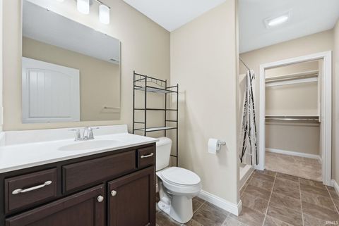 Tiny photo for 436 Kings Cross Crossing, Huntington, IN 46750 (MLS # 202611567)